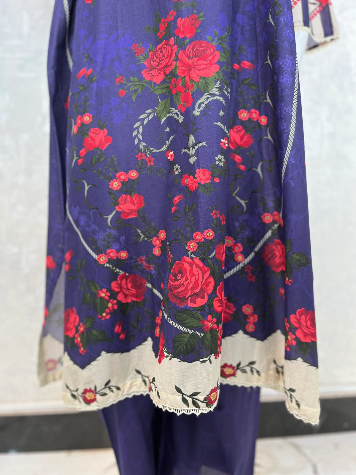 Deep Purple Floral Lawn Kaftan 3 Piece Suit | Embroidered Neckline & Geometric Borders