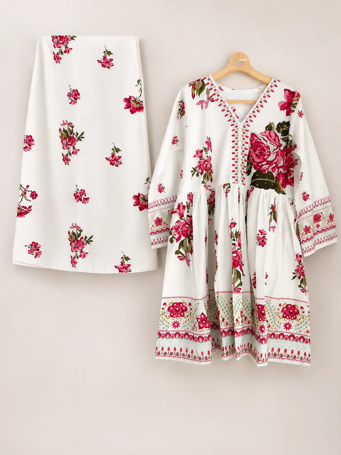 Off-White Floral Printed 2-Piece Lawn Frok Suit | Stitched Summer Collection