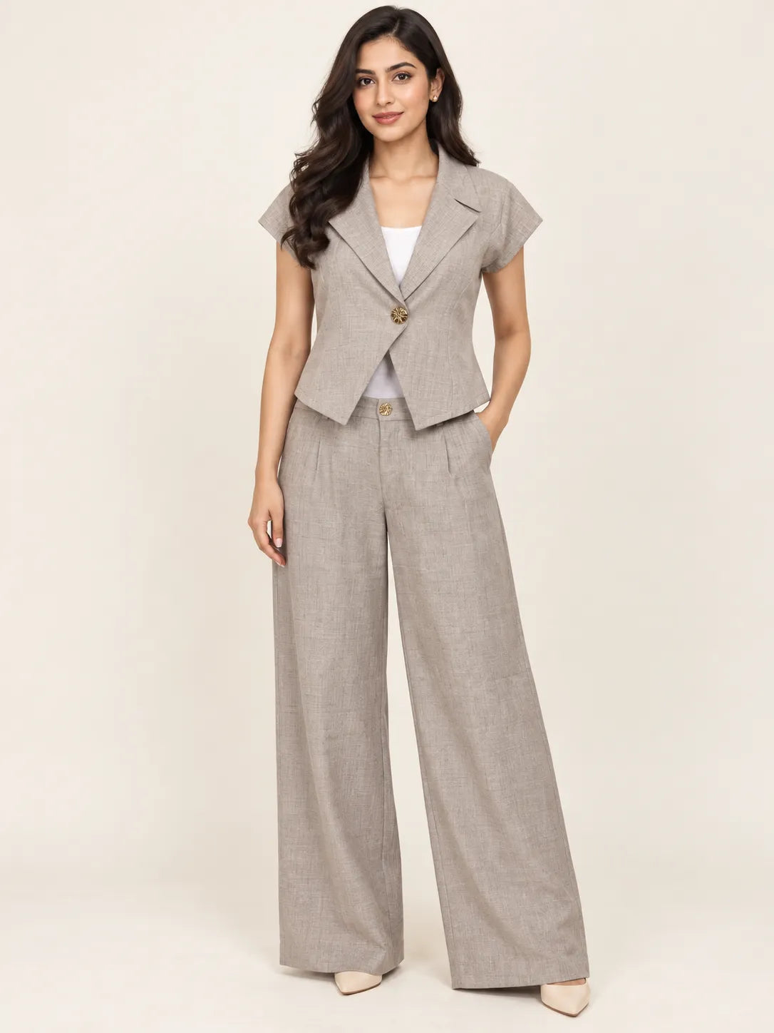 Women's Light Grey Short-Sleeve Blazer & High-Waisted Wide-Leg Trousers 2-Piece Suit
